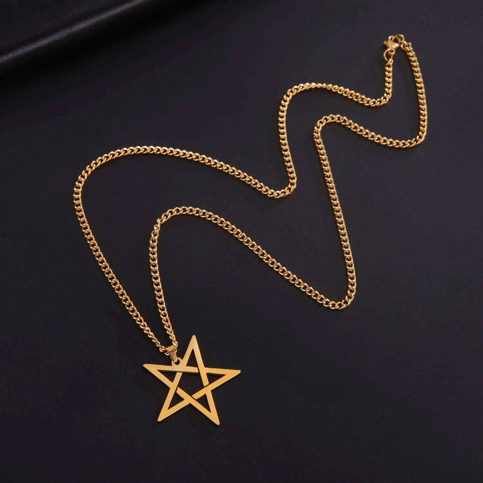 Unift Pentagram Gothic Necklace