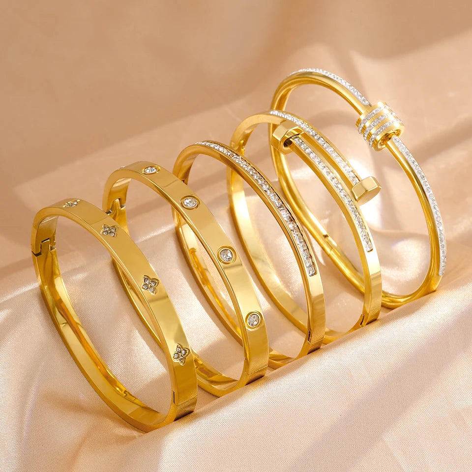 Floral Zircon Bangle Bracelet