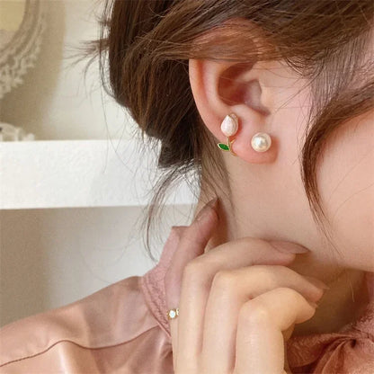 Pearl Tulip Stud Earrings