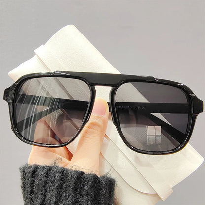 Sporty Vintage Frame Glasses