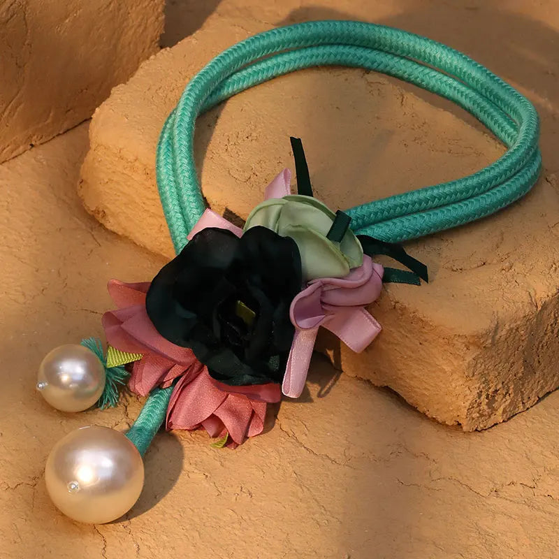 Boho Pearls Flower Necklace