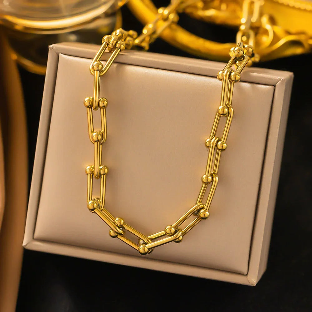 U Shape Thick Chain Necklace
