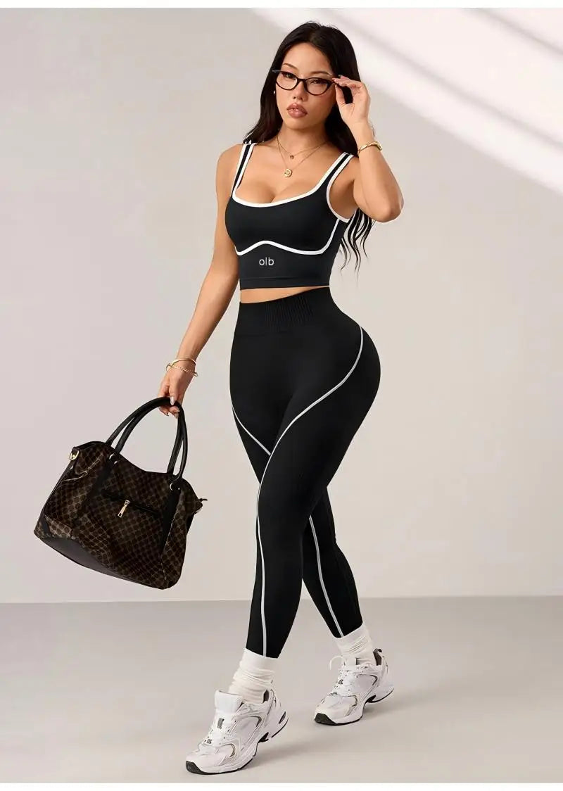 Legging-Style Solid Sleeveless True-To-Size Fit Two-Piece Yoga Set