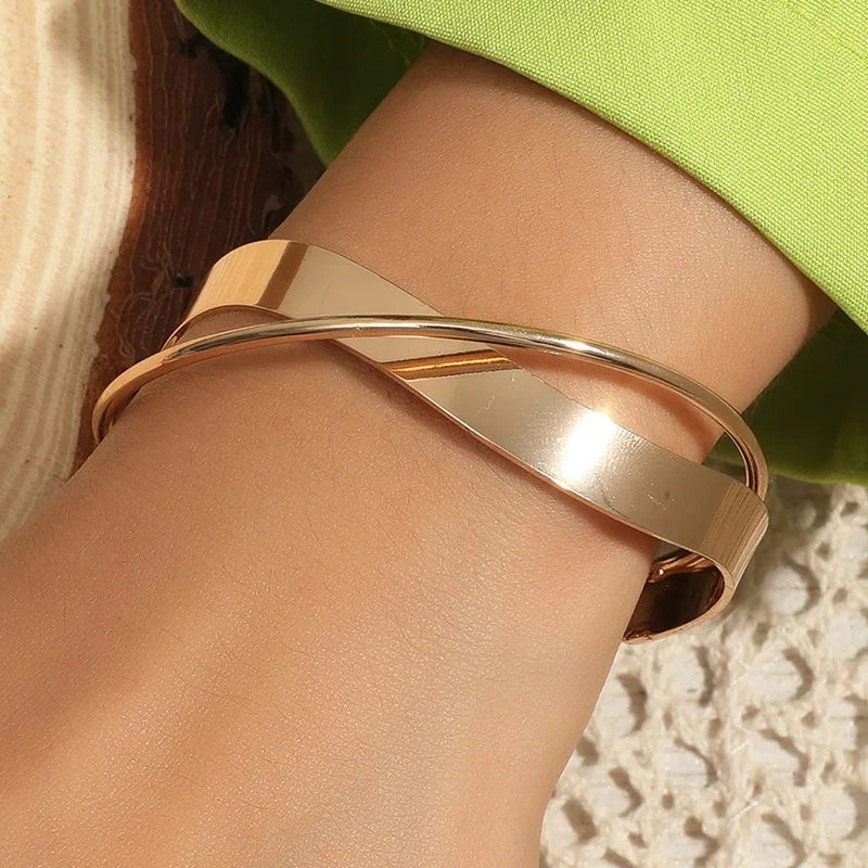 Geometric Link Reminder Bracelet