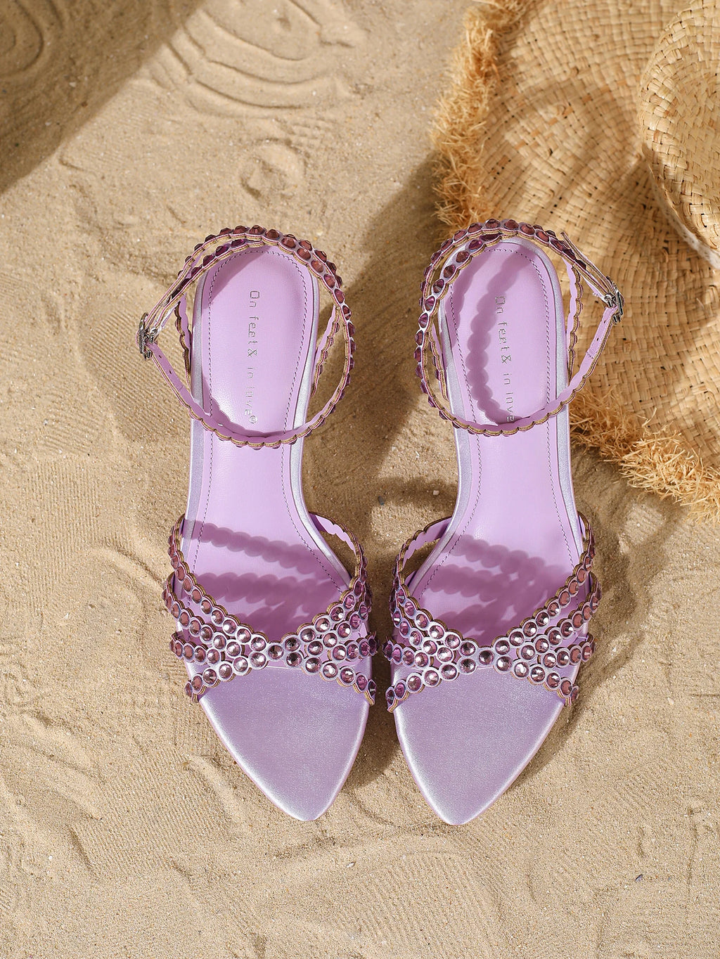 LIGHT LAVENDER CRYSTAL RHINESTONE SCALLOP