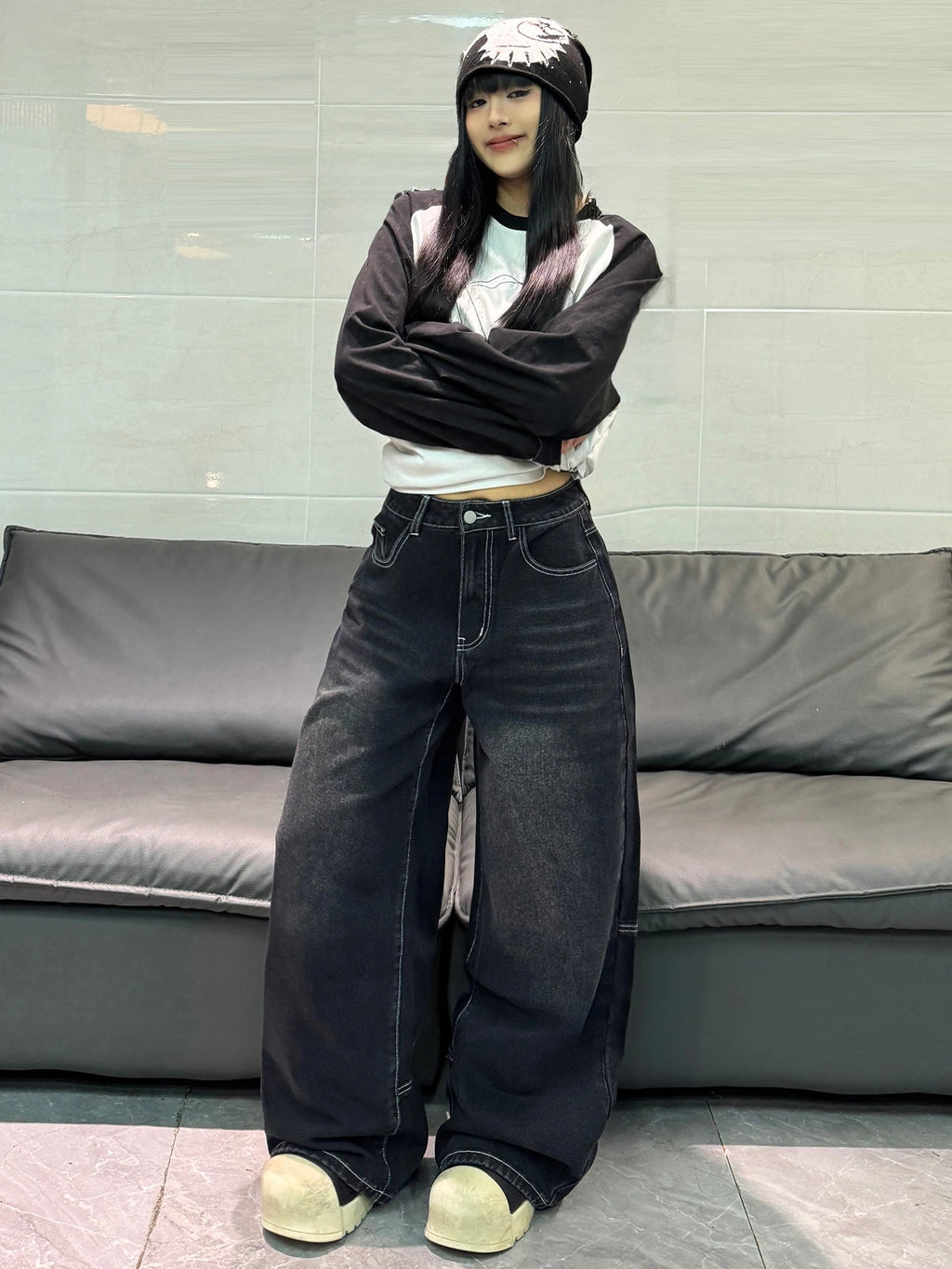 Spider-Web Embroidery Wide-Leg Jeans