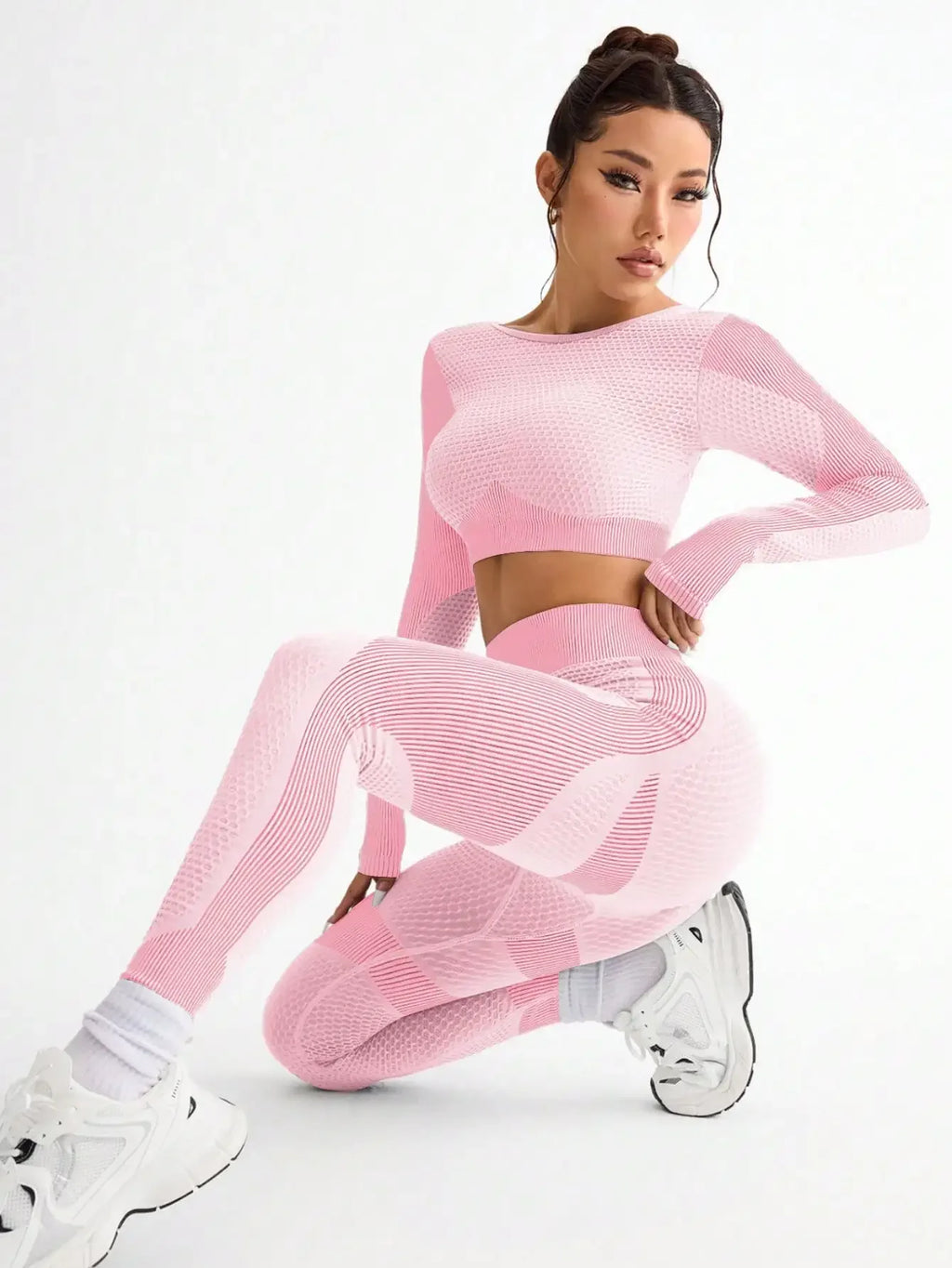 Polyester Striped Three-Quarter Sleeve Two-Piece Yoga Set