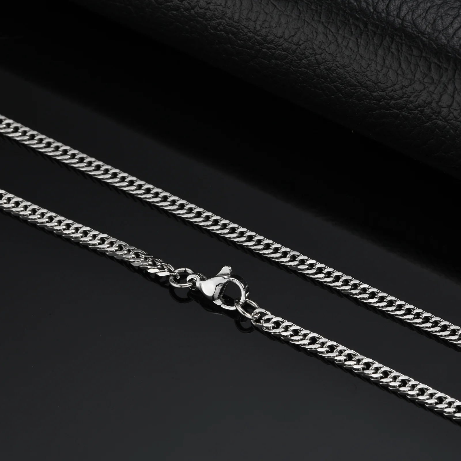 Mprainbow Braided Link Necklace