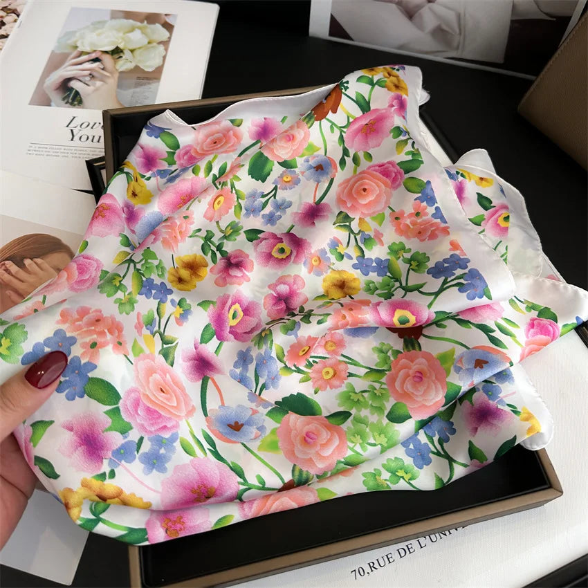 Print Square Sunscreen Scarf