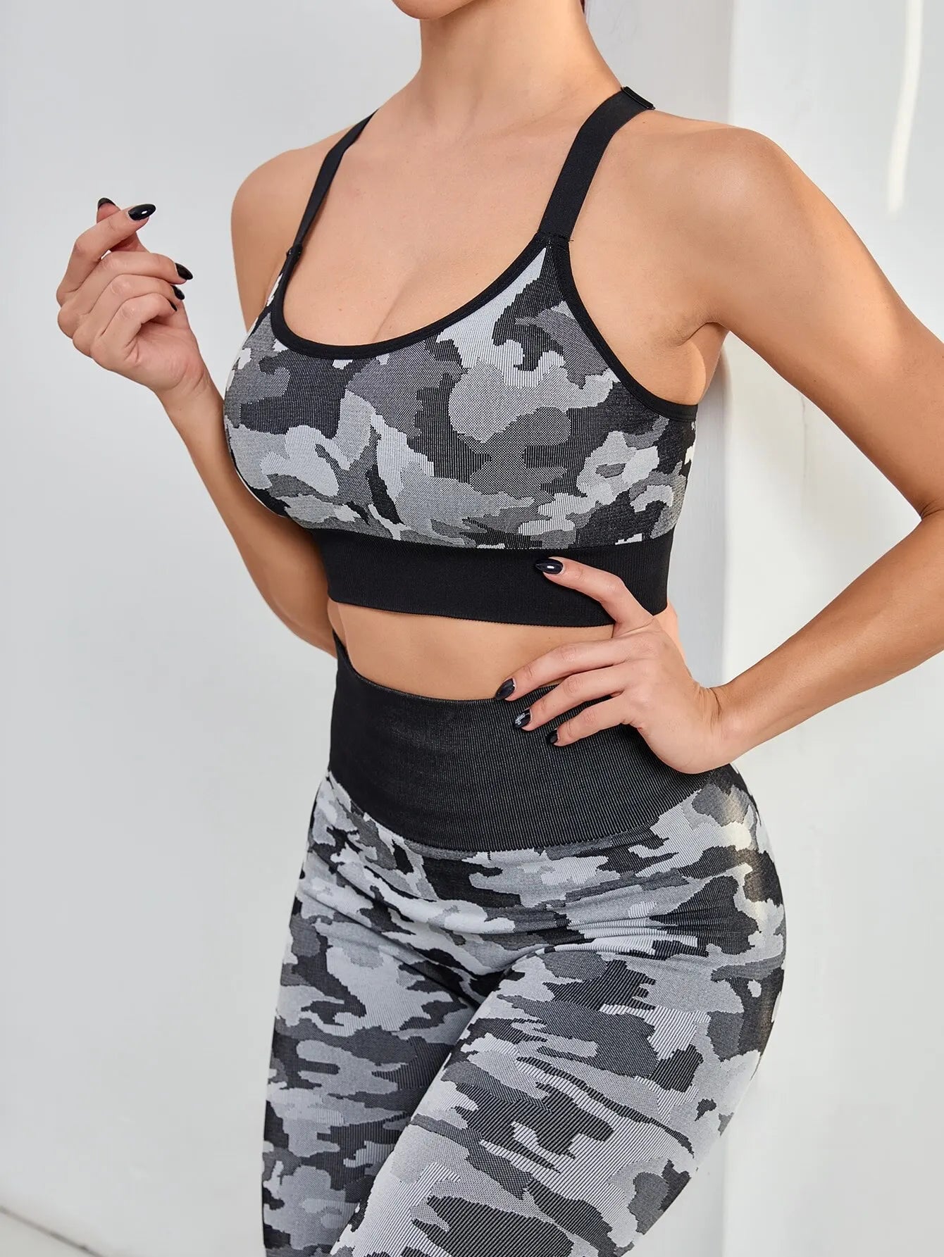 Nylon Graphic Print Sleeveless Two-Piece Yoga Set