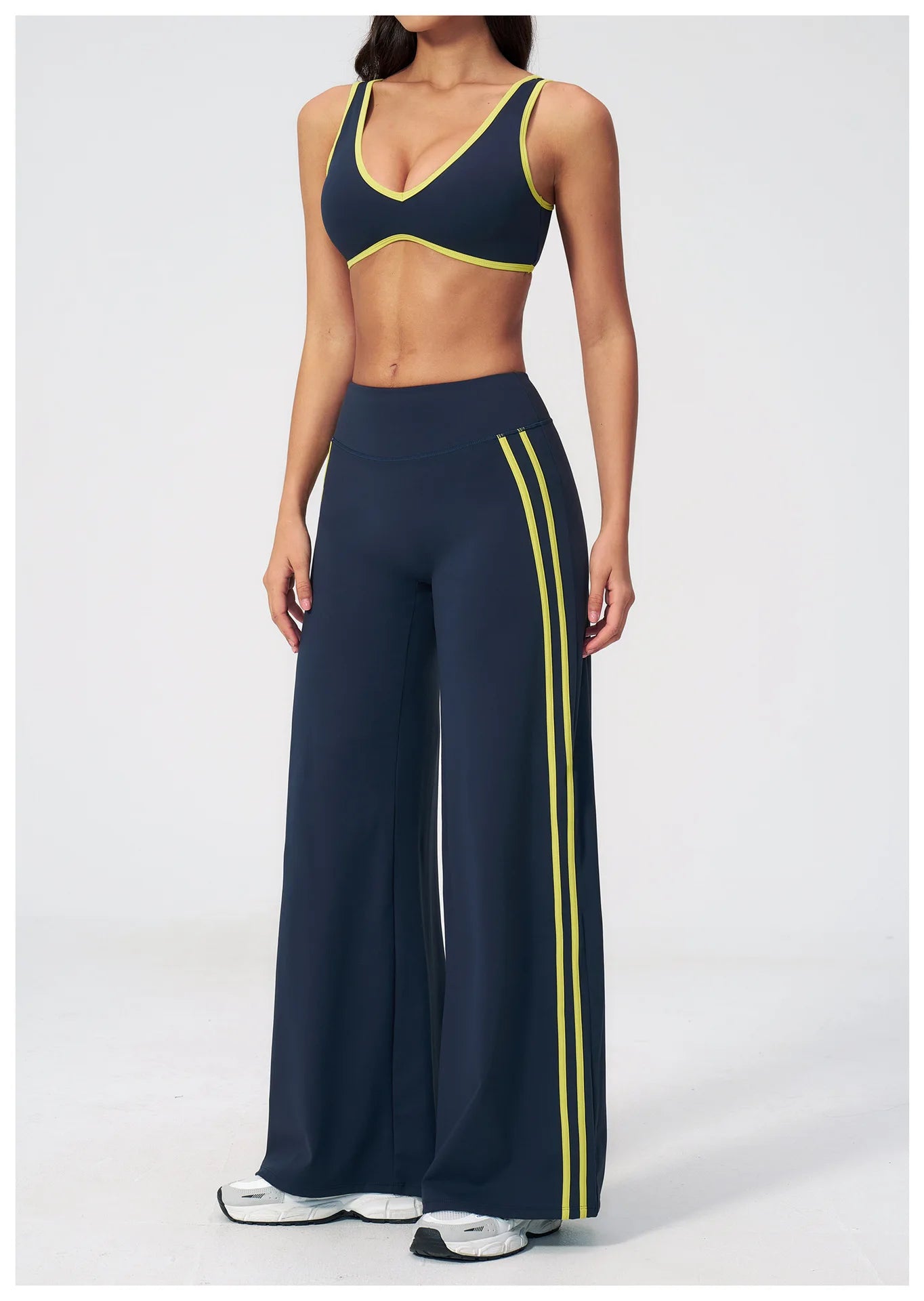 Nylon Striped Sleeveless True-To-Size Fit Two-Piece Yoga Set