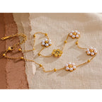 Pearl Plant Pendant Necklace