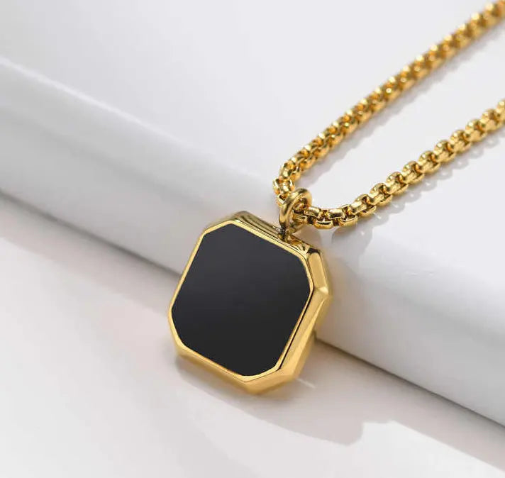 SMALING Black Square Necklace