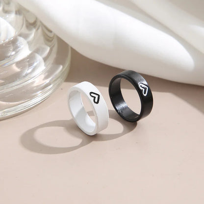 Simple Couple Rings Set