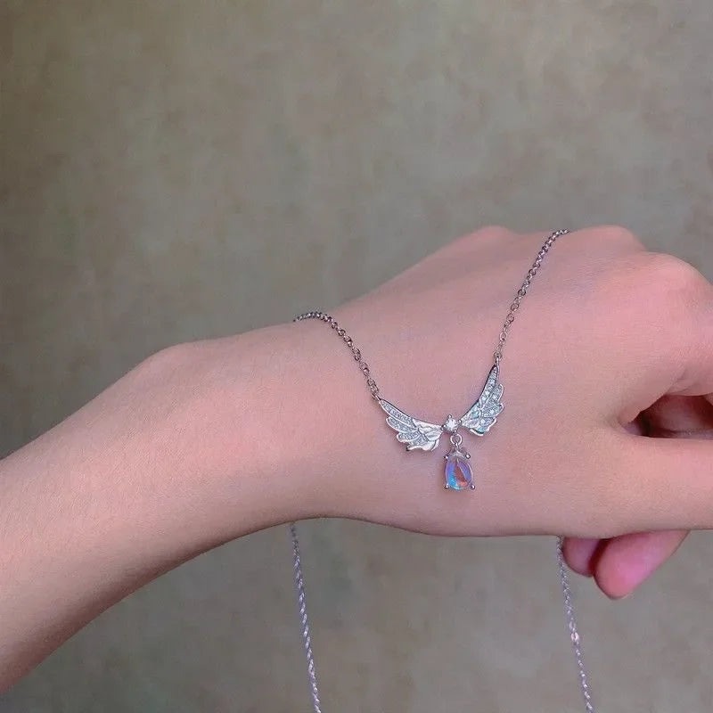 Insect Pendant Snake Necklace