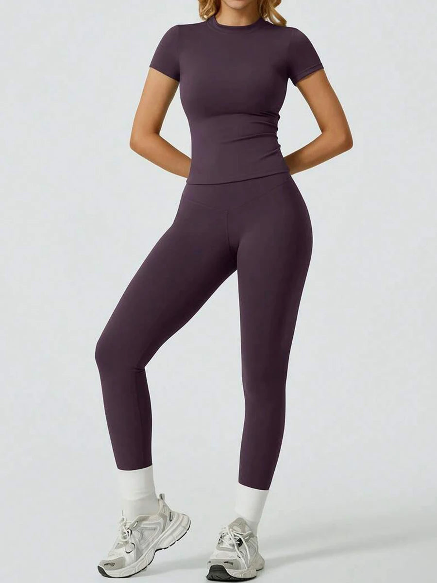 Everyday Nylon Solid Elastic Waist Two-Piece Yoga Set
