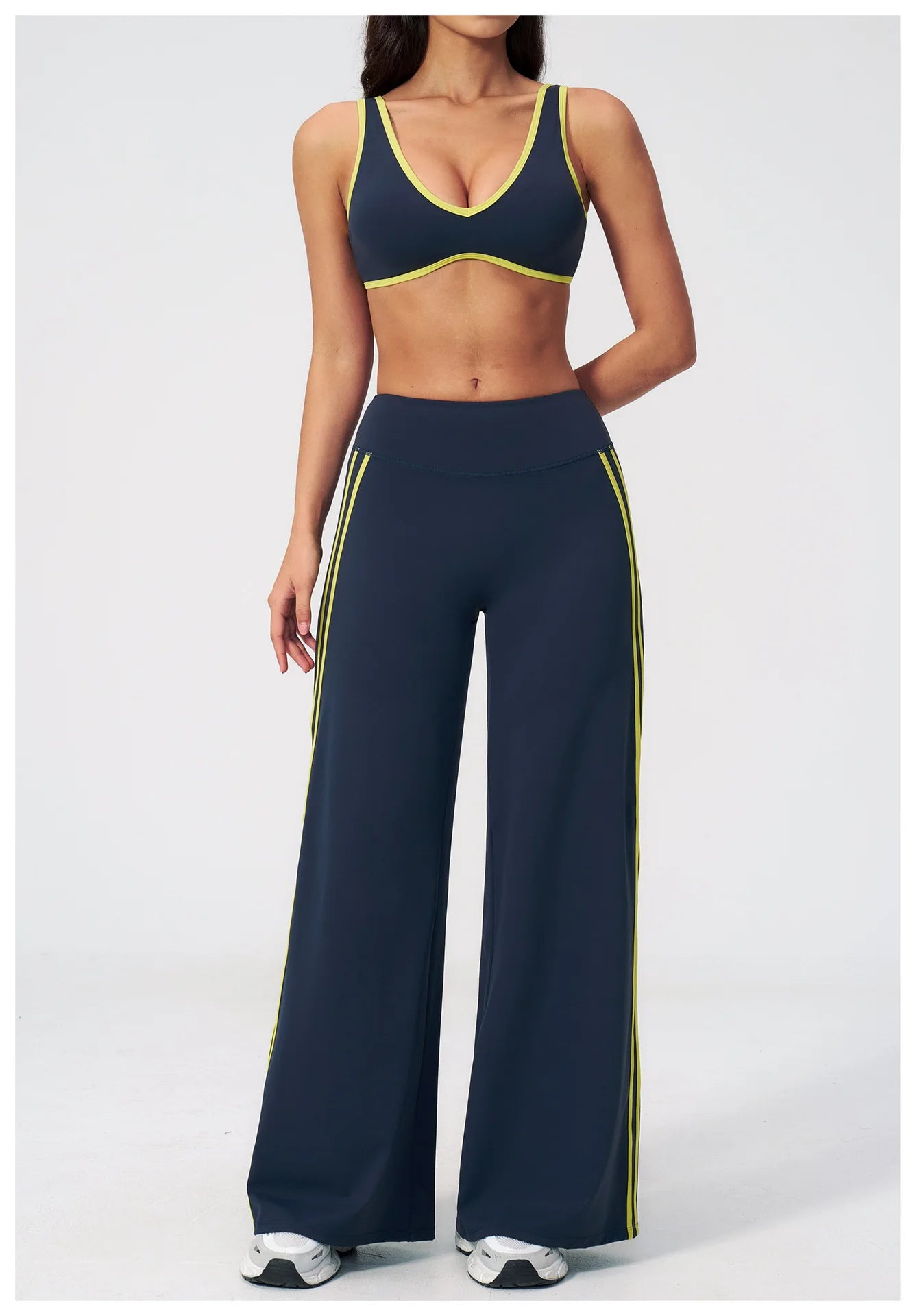 Nylon Striped Sleeveless True-To-Size Fit Two-Piece Yoga Set