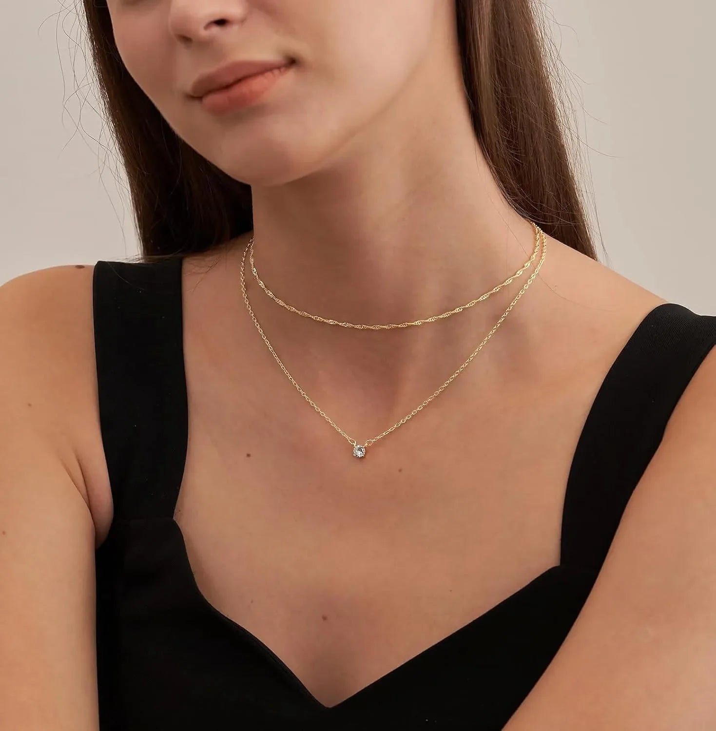 Zircon Round Pendant Necklace