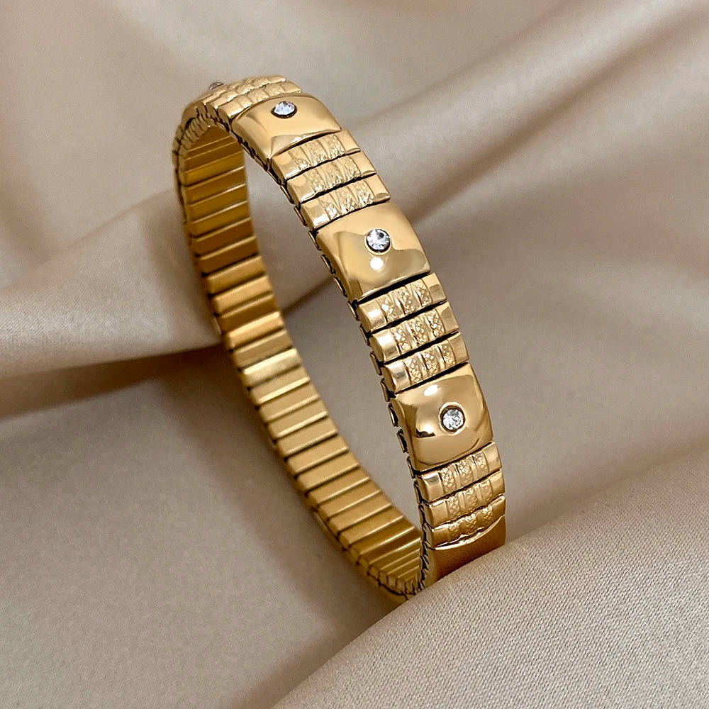 Vintage Heart Star Bangle Bracelet