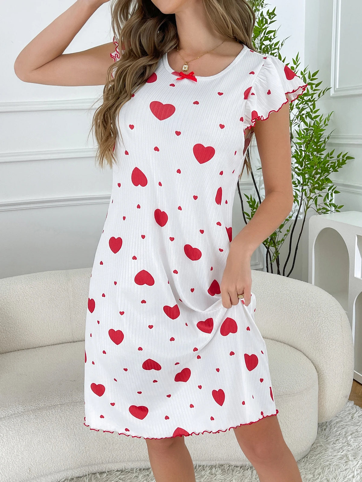 Heart Print Round-Neck Nightgown