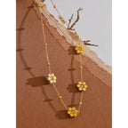Pearl Plant Pendant Necklace