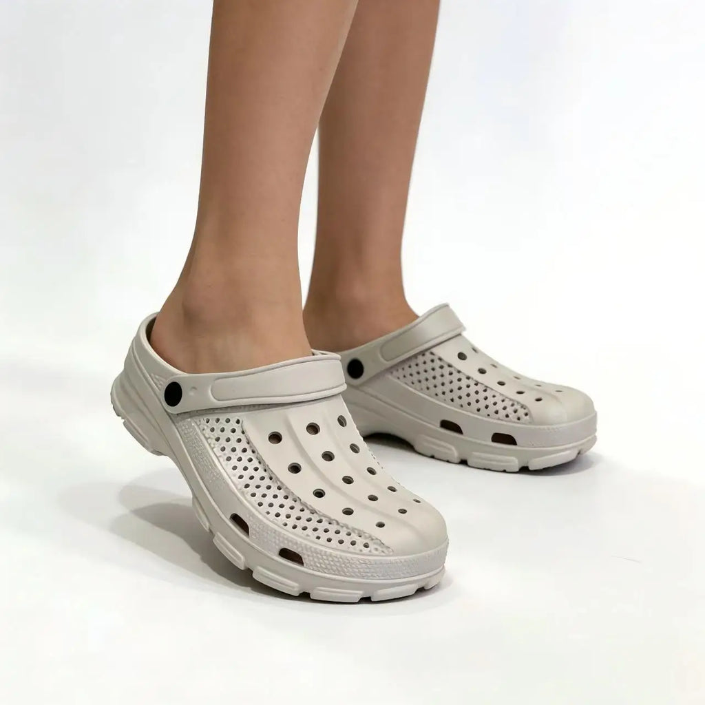 Color-Blocked EVA Beach Clogs