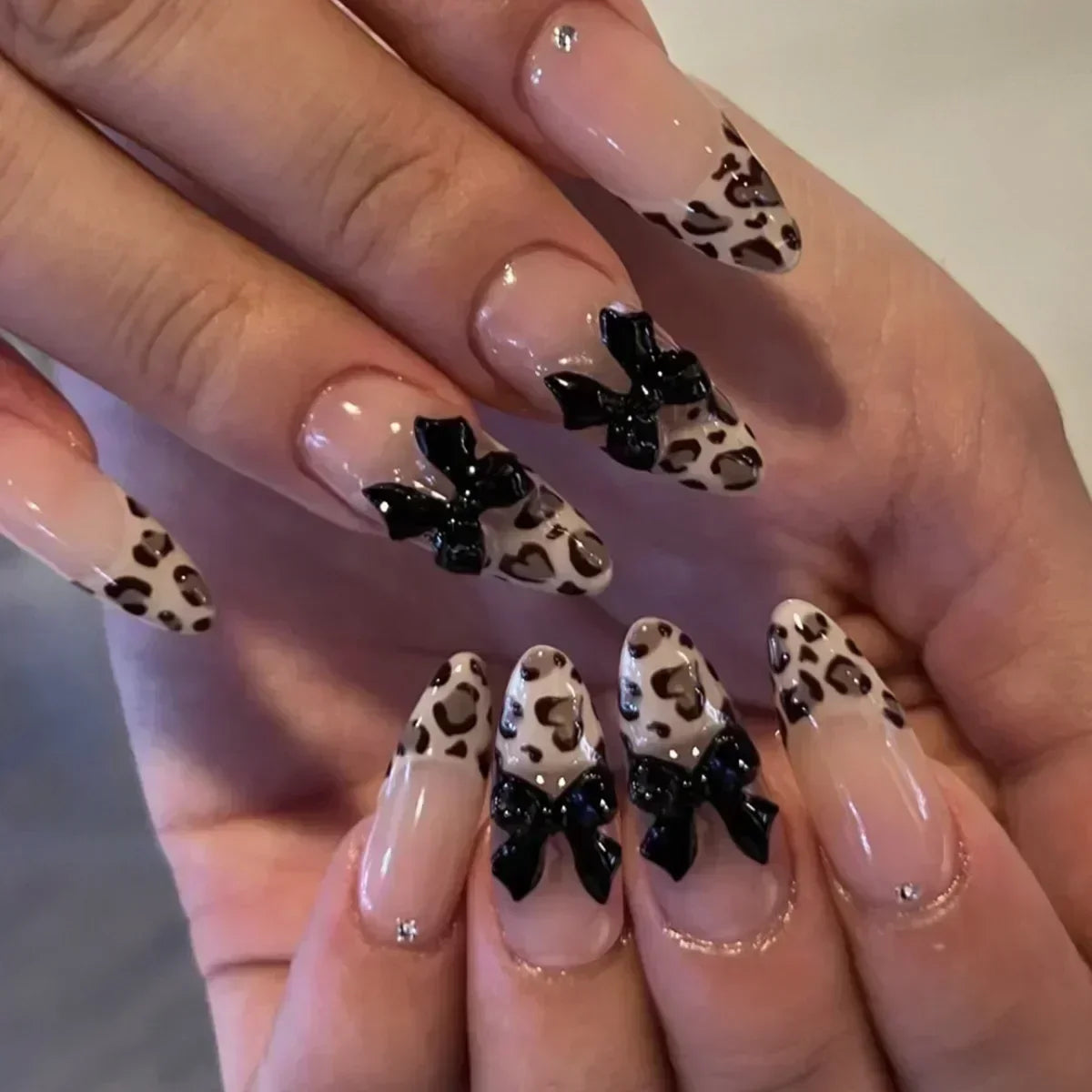 French Tip Orchid Press Nails