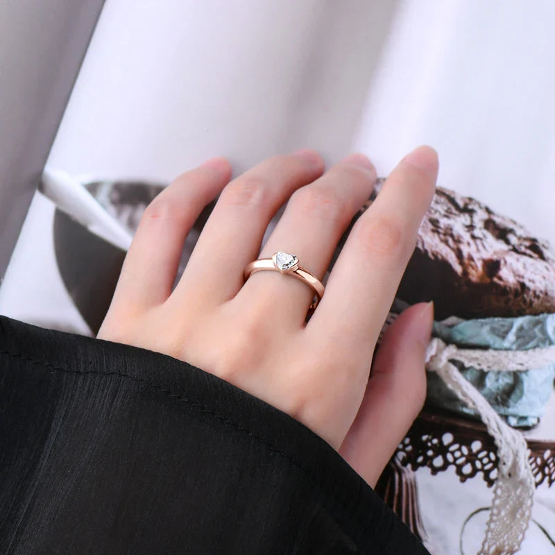 Anziw Heart Cut Moissanite Ring