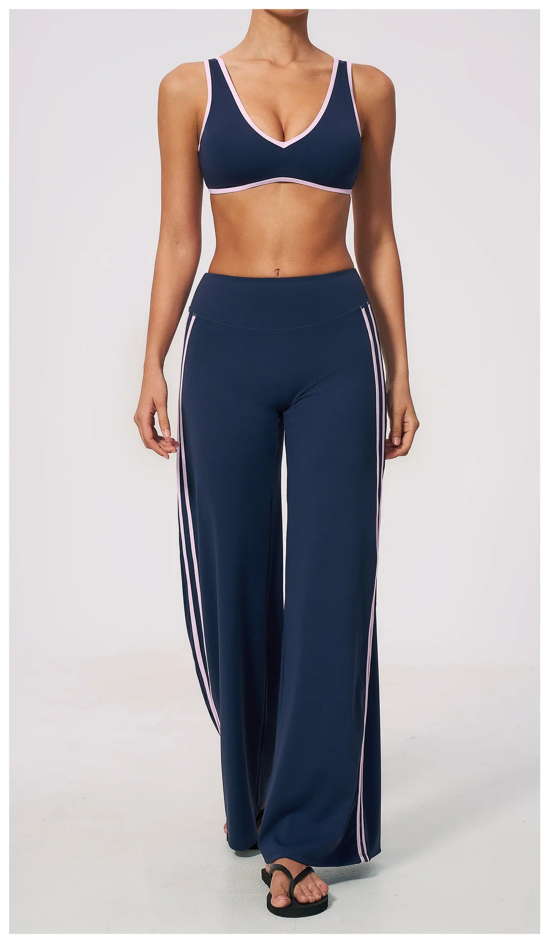 Nylon Striped Sleeveless True-To-Size Fit Two-Piece Yoga Set
