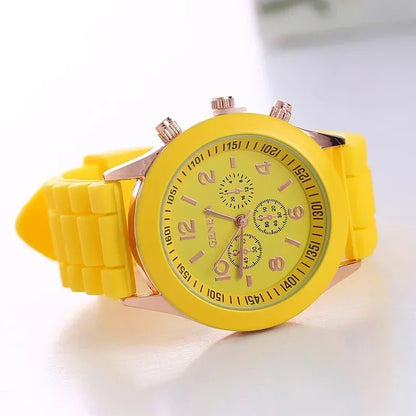 Female Quartz Silicone Strap Watch
