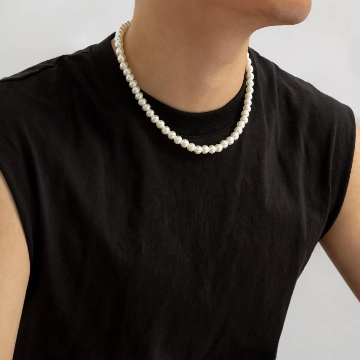 Imitation Pearl Choker Necklace